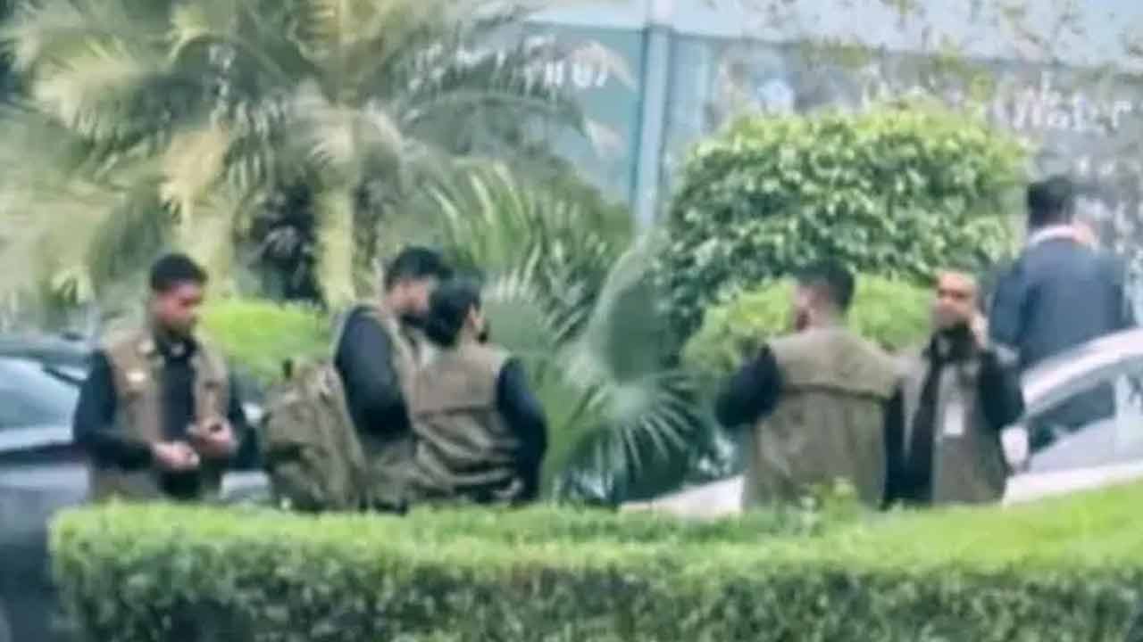 খালেদা জিয়ার নিরাপত্তায় এসএসএফ মোতায়েন